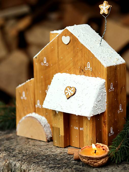 "Starý" drevený obchod s medovníčkami