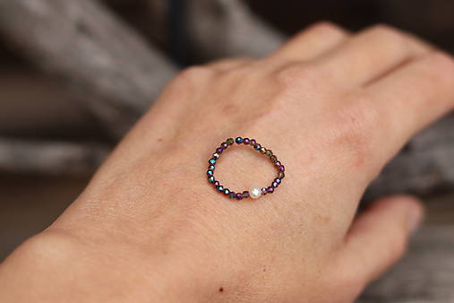 Prsteň zirkón lila