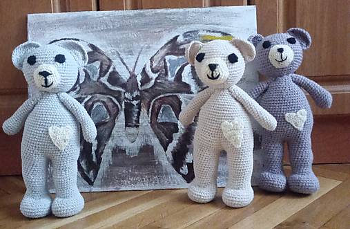 Hračky - Hačkovaný macko - 17940448_