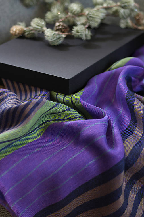 Veľká štýlová pestrofarebná ľanová šatka 60x190cm "Lorgues"