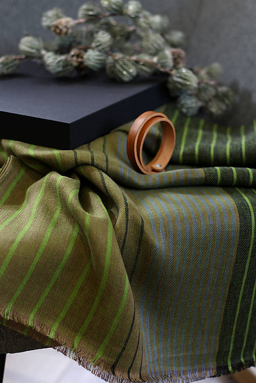 Veľká elegantná štýlová pestrofarebná ľanová šatka "Milot" v darčekovom balení