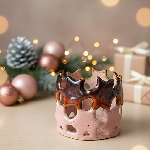 Dekorácie - Vianočný svietnik - Tancujúce hviezdy - 17945348_