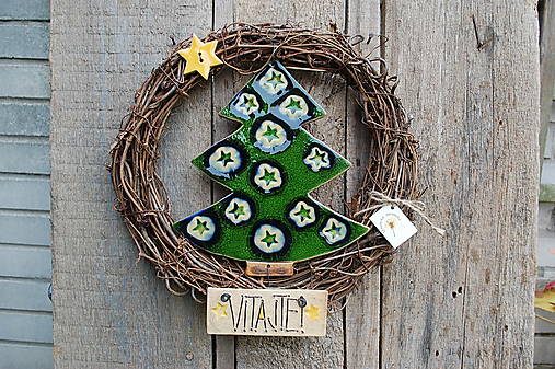 Dekorácie - Jedlička vo venčeku 1. - 17942515_