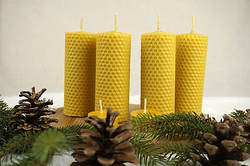 Adventná sada sviečok z včelieho vosku | Mier, Viera, Láska, Nádej | Prírodný adventný veniec (špecifické - sviečky vysoké 12 cm a široké 4,5 cm)