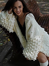 Svetre a kardigány - Dámsky ručne pletený svadobný kardigán pre nevestu - 17945793_