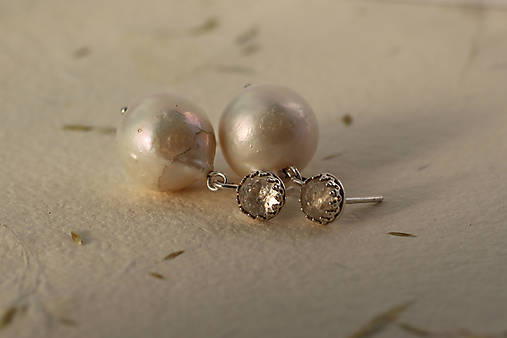Strieborné náušnice - Lady Pearls