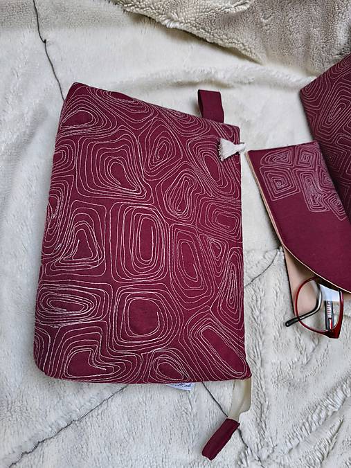 Kozmetické taštičky bordové (25 x 18 x 4 cm)