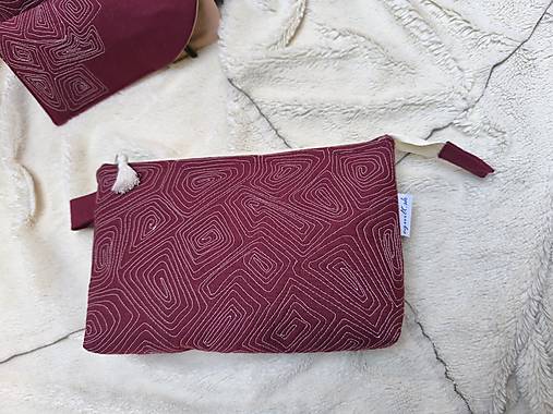 Kozmetické taštičky bordové (23 x 14 x 4 cm)