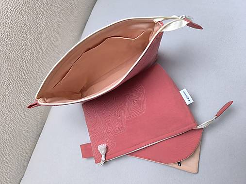 Kozmetické taštičky terakota (25 x 18 x 4 cm)