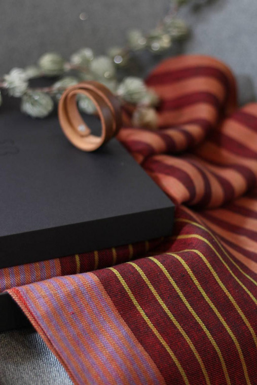 Exkluzívna dámska bordová pásikavá šatka "Burgundy"