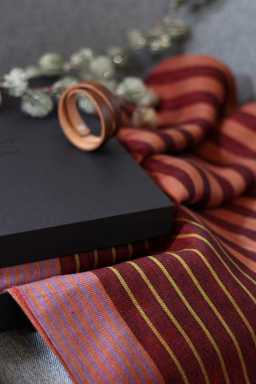 Exkluzívna dámska bordová pásikavá šatka "Burgundy"