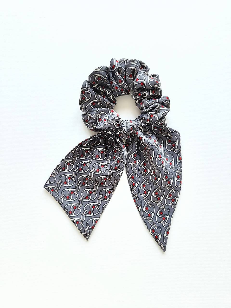 Maxi scrunchie hodvábna (Sivo-červená)