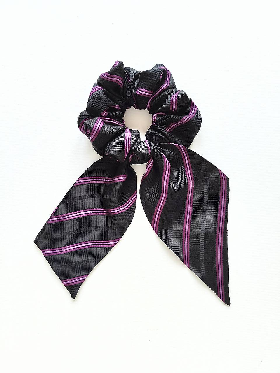 Maxi scrunchie hodvábna (Čierno-fialová)