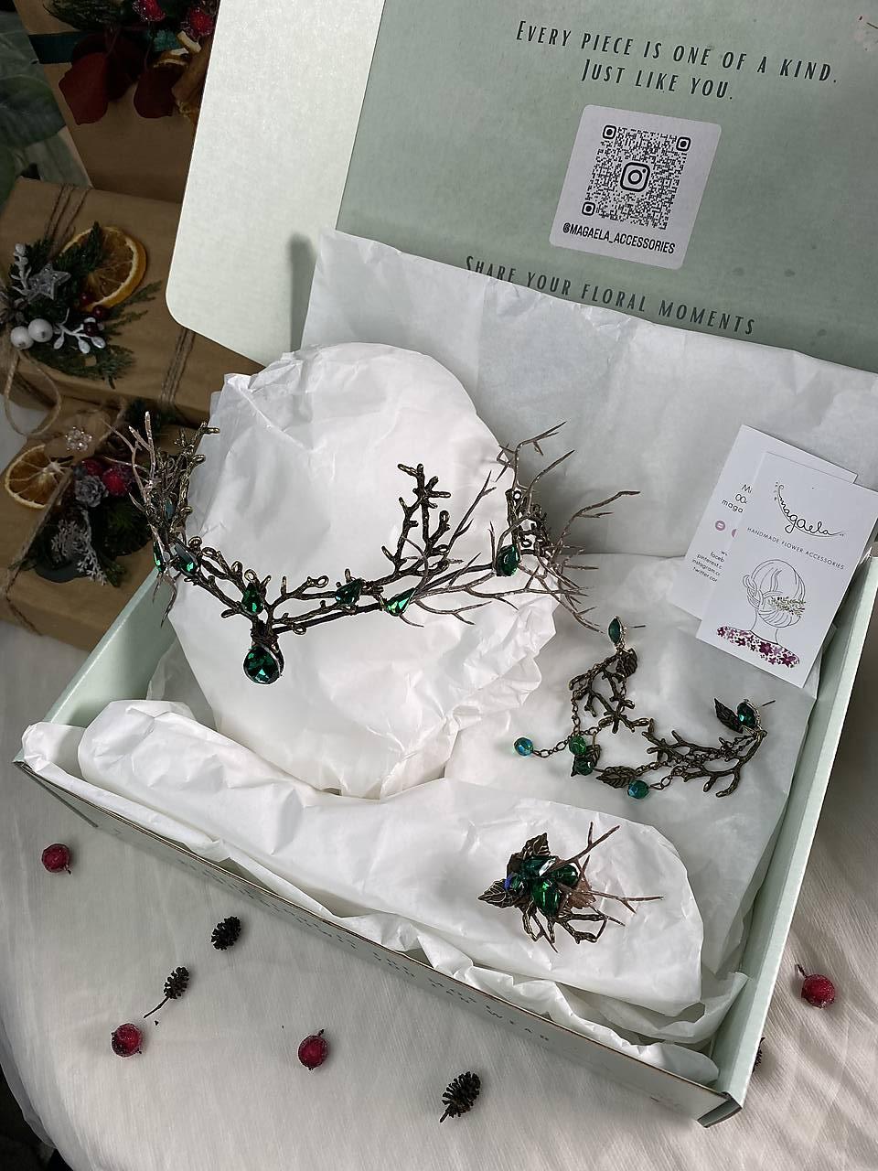 Darčekový box "elfské tajomstvá " - tiara, náušnice a prstienok