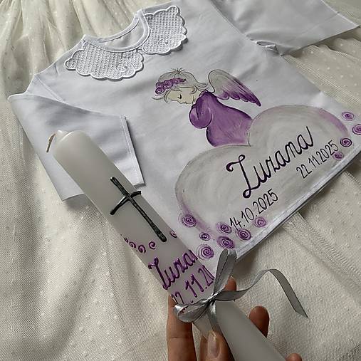 Krstná košieľka a svieca na krst maľovaná s anjelikom do fialova