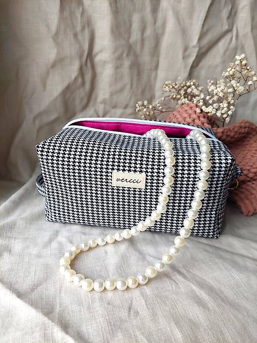 Taštičky - Kozmetická taštička CESTOVATEĽKA - 17946011_