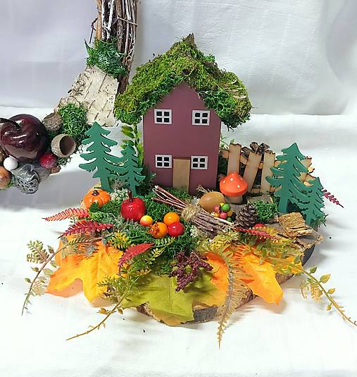 Dekorácie - lesný domček - 17948524_