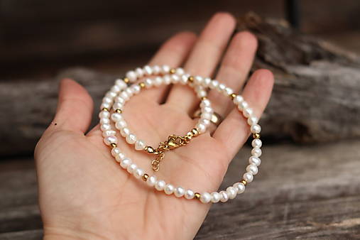 Perlový náhrdelník