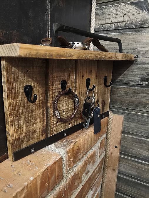 Nábytok - Vešiak na klúče - 17949190_