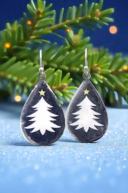 Náušnice - Vianočné náušnice so stromčekom, nerezová oceľ - 17947443_