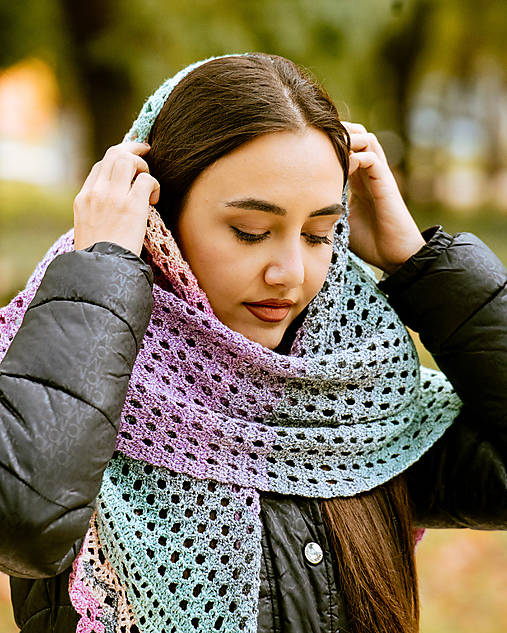 Šatky - Ručne Háčkovaná Ombre Morská Panna Šatka / Štóla / Šál - 17950368_