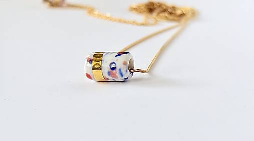 Porcelánový náhrdelník