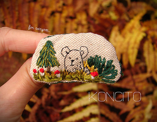 Brošne - brošňa: "M e d v e ď" a muchotrávky - 17956580_