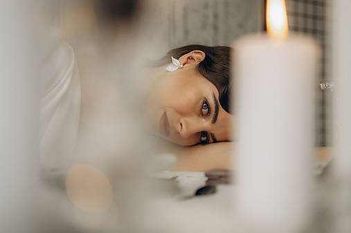 Svadobné náušnice s riečnymi perlami Júlia (Náušnice /strieborné s trblietkami/)