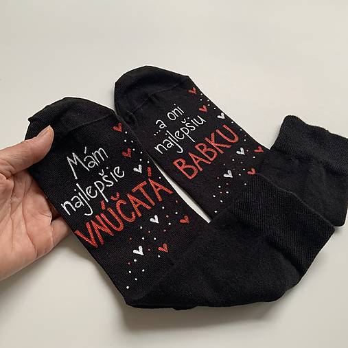 Maľované ponožky pre najlepšiu BABKU/najlepšieho DEDKA, ktorá má najlepšie vnúčatká (čierne)