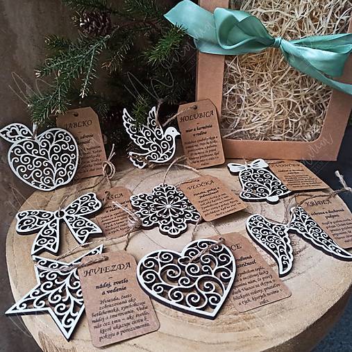 Dekorácie - Vianočné ozdoby (8 ks) – drevené symboly Vianoc - 17957726_