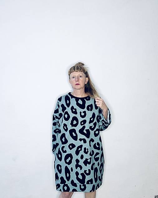 saty s vreckami .leo.