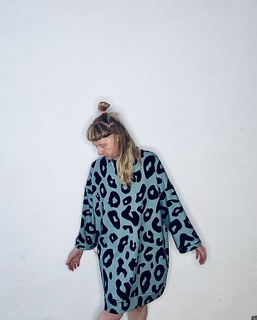 saty s vreckami .leo.