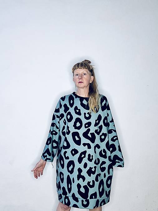 saty s vreckami .leo.