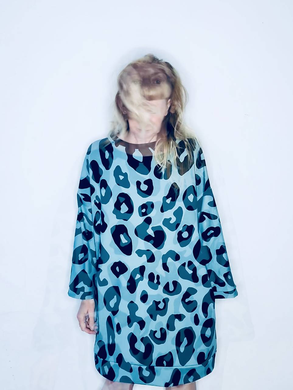 saty s vreckami .leo.