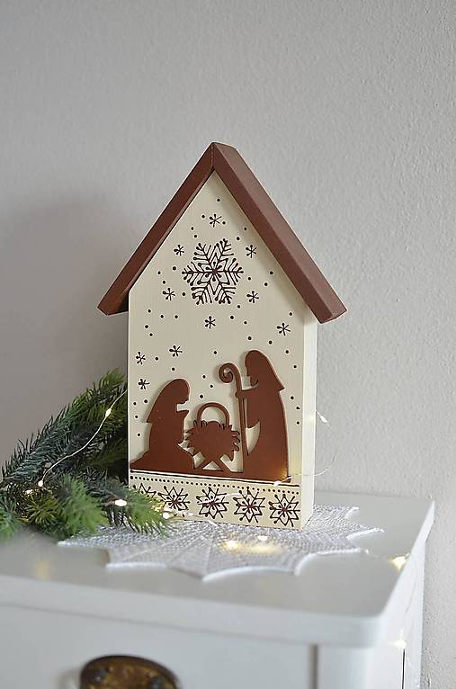 Drevený ručne maľovaný betlehem