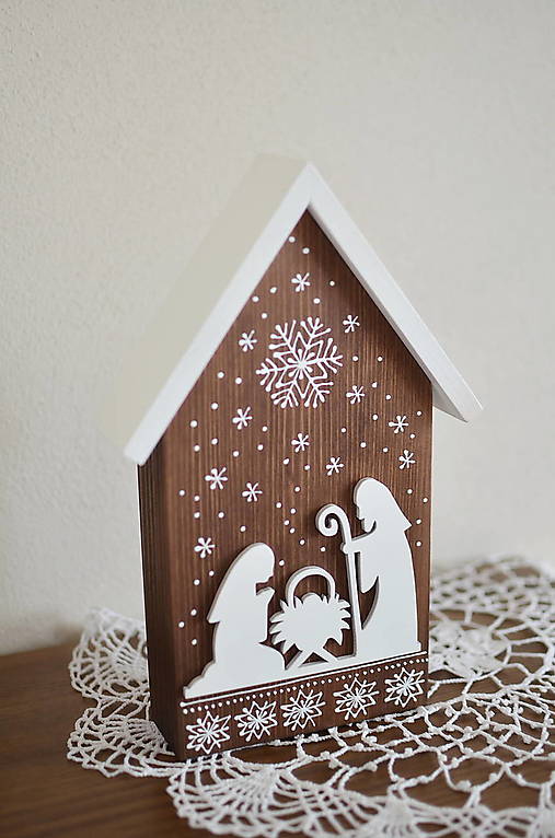 Drevený ručne maľovaný betlehem