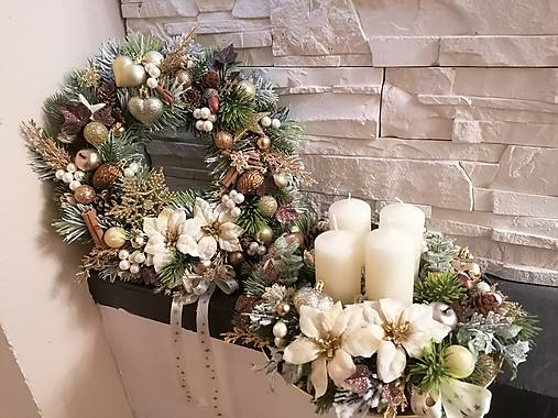 Dekorácie - Zlaty veniec s vločkou 35 cm a adventný svietnik 33cm  (Svietnik so smotanovymi sviečkami) - 17959379_