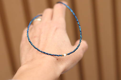 Náhrdelník zirkon blue flash, perla