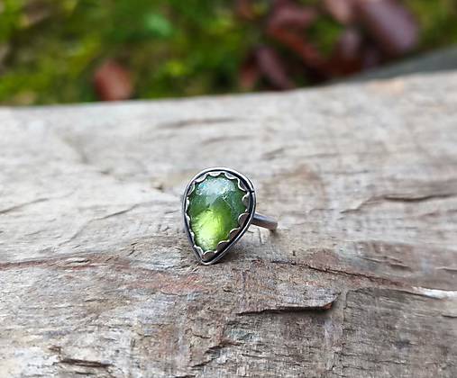 Strieborný Prsteň s Olivínom