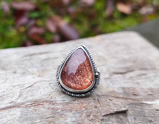 Strieborný Prsteň so Slnečným kameňom