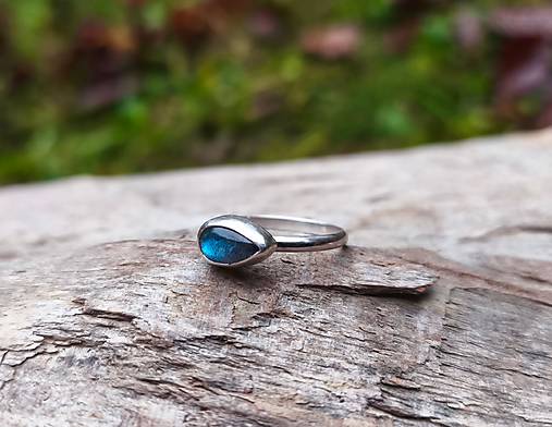Strieborný Prsteň s Labradoritom