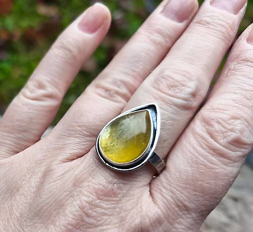 Strieborný Prsteň s Lepidolitom