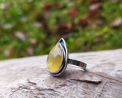 Strieborný Prsteň s Lepidolitom