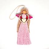 Dekorácie - Macramé anjelik (ružová svetlá) - 17964527_