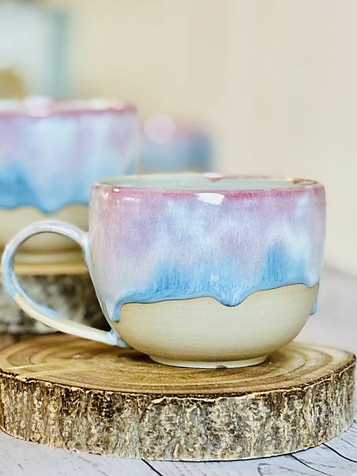 Soft Blush Sky - šálka latte (280ml, s uškom)