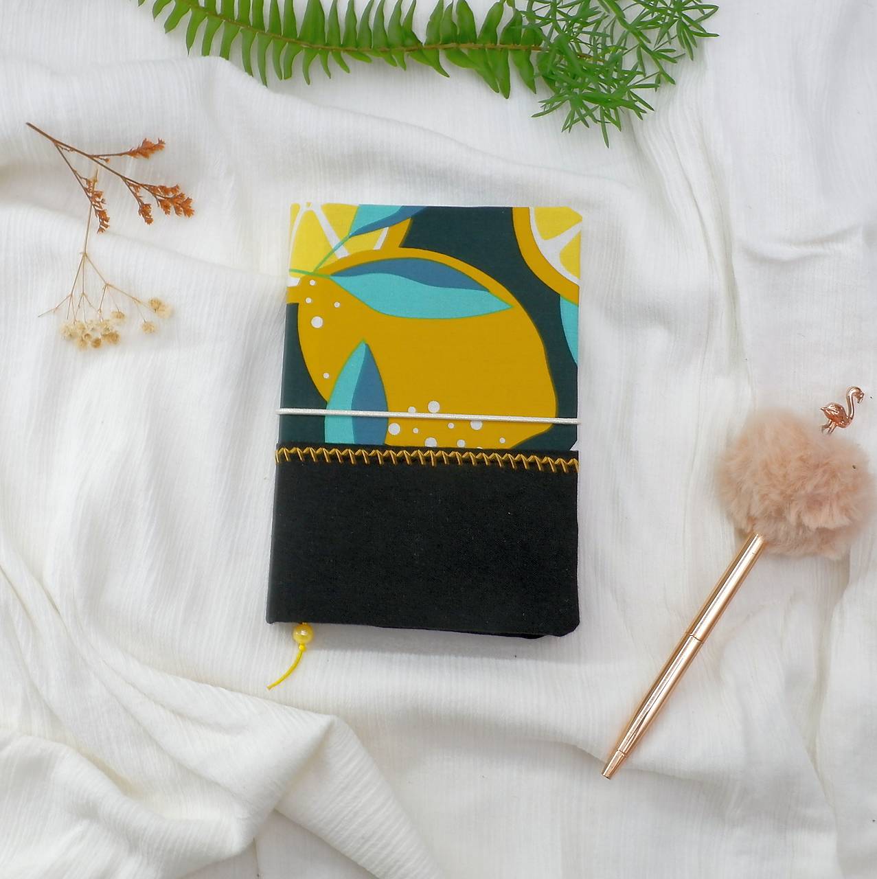 Diár  na rok 2026 TÝŽDENNÝ - A6 - citróny