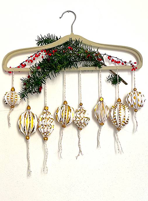 Papierové ozdoby origami so zlatom, exkluzívna limitovaná kolekcia