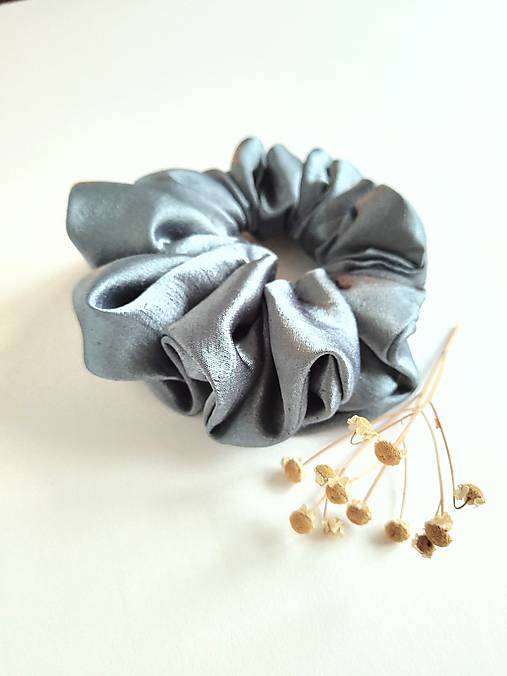 Basic MAXI scrunchie (Strieborná)