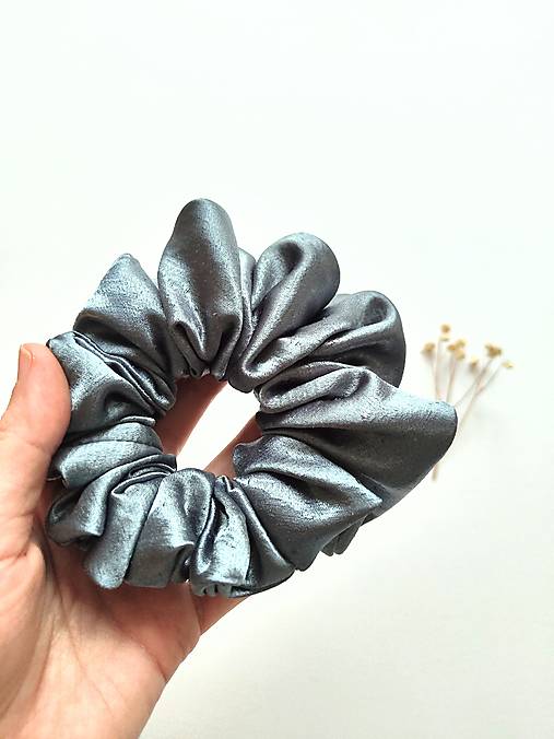 Basic MAXI scrunchie (Strieborná)