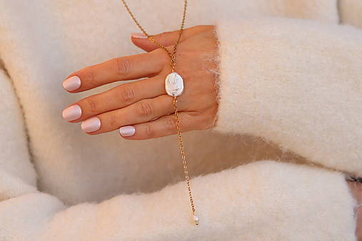 Náhrdelník v tvare Y Keshi perla